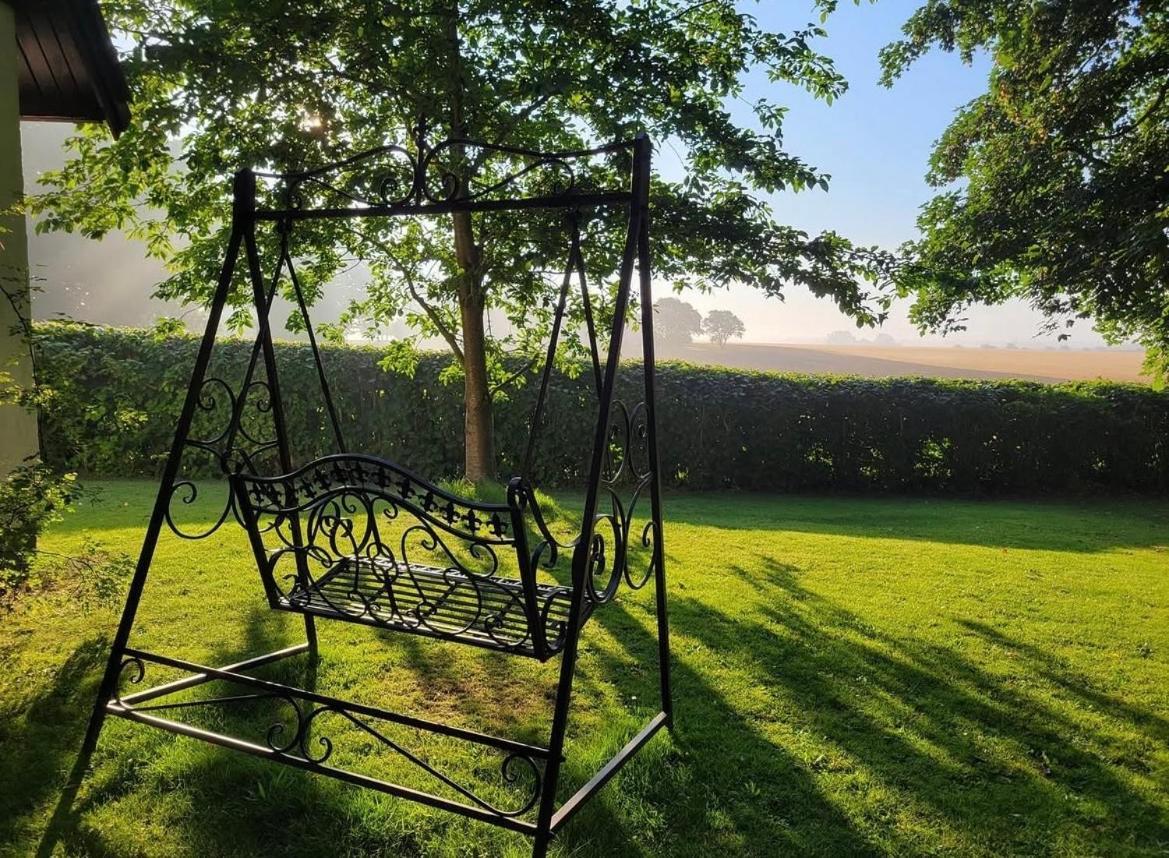 Aespoegarden Bed & Breakfast Klagstorp Eksteriør billede
